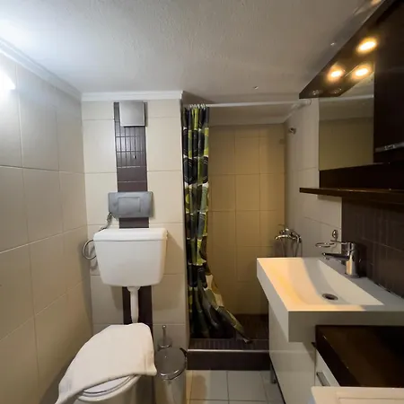 Oasis Free Parking 5 Min From The Centre * Thessaloniki